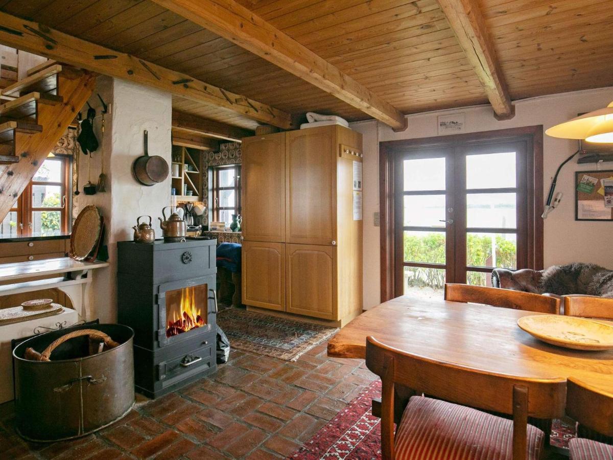 4 Person Holiday Home In Mesinge Zewnętrze zdjęcie